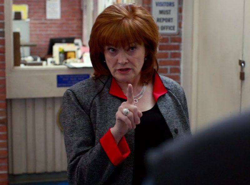 blair brown judy king on orange is the new black 2016