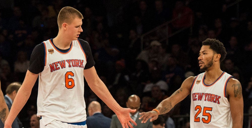 Knicks triangle offensive splits Kristaps Porzingis, Derrick Rose 2017 images