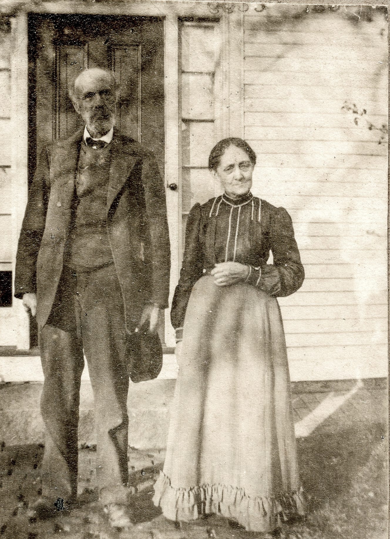 Historic photo of a man and woman from New Ipswich, NH