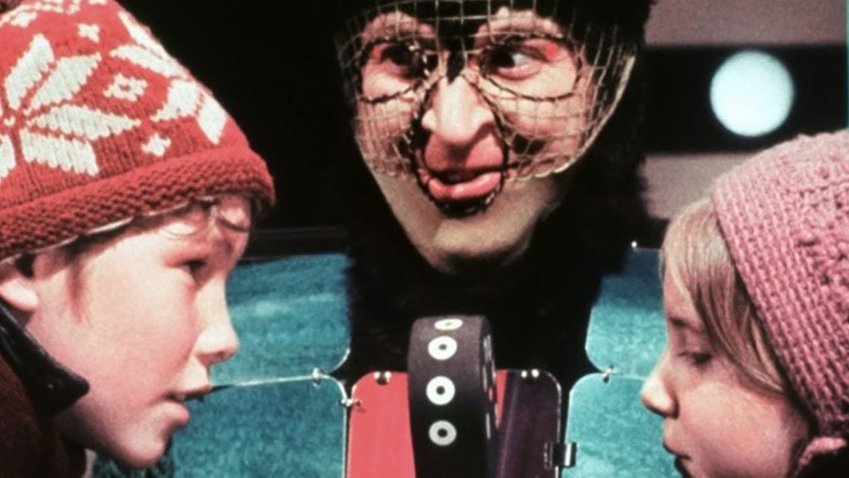 https://www.comingsoon.net/wp-content/uploads/sites/3/2023/12/The-Christmas-Martian-1971.jpg?resize=300