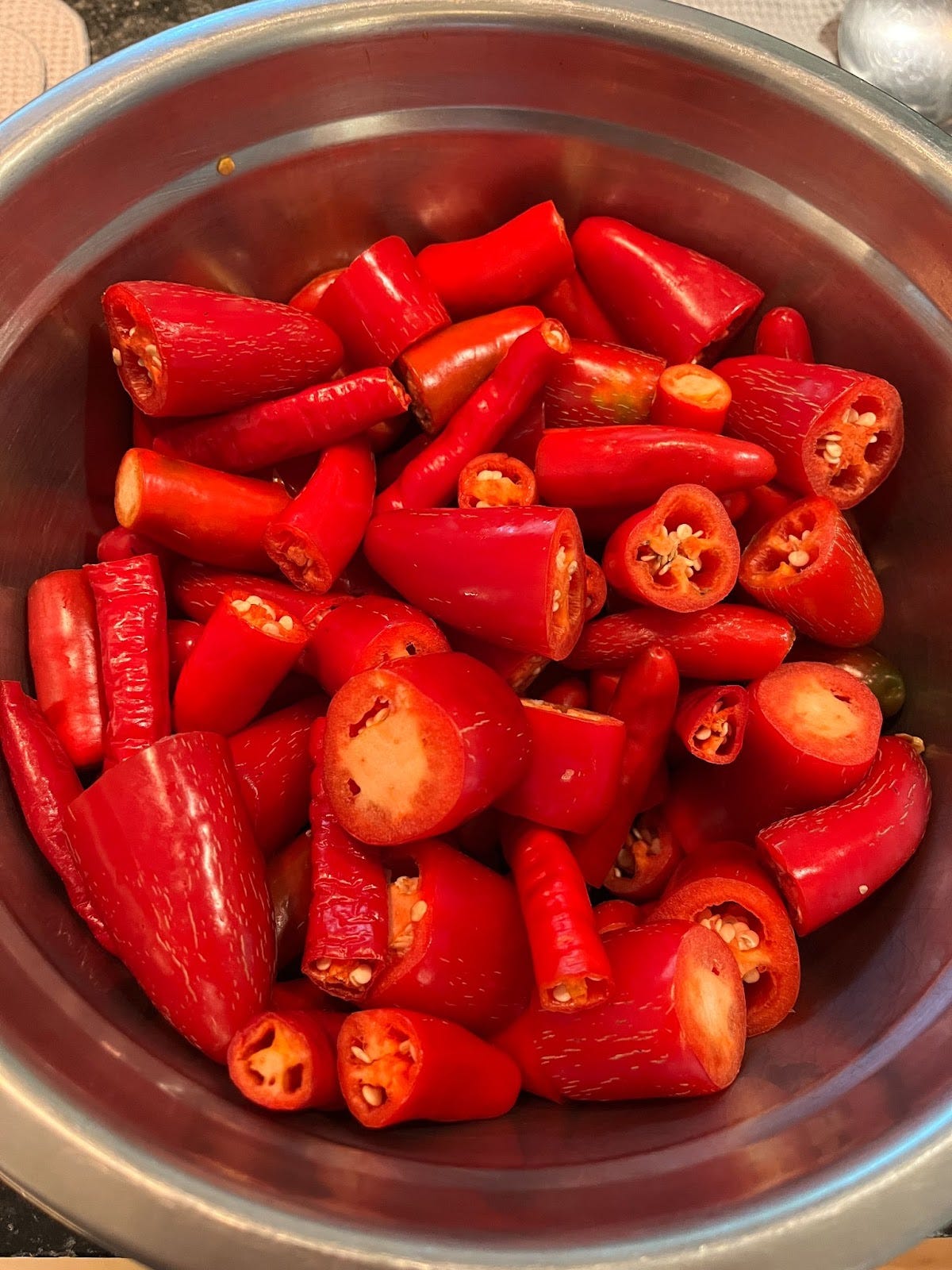 sliced red peppers