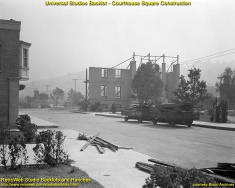 Rok 1950 - przebudowa budynku sądu w związku z budową dodatkowej ulicy w studio Universal