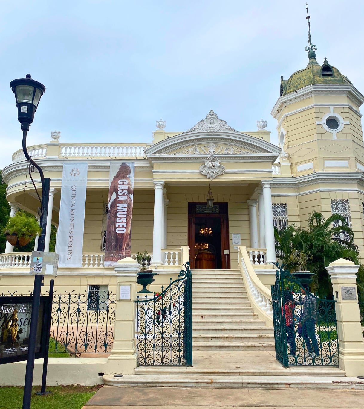 Exterior of La Quina Montes Molina Museum, Mérida