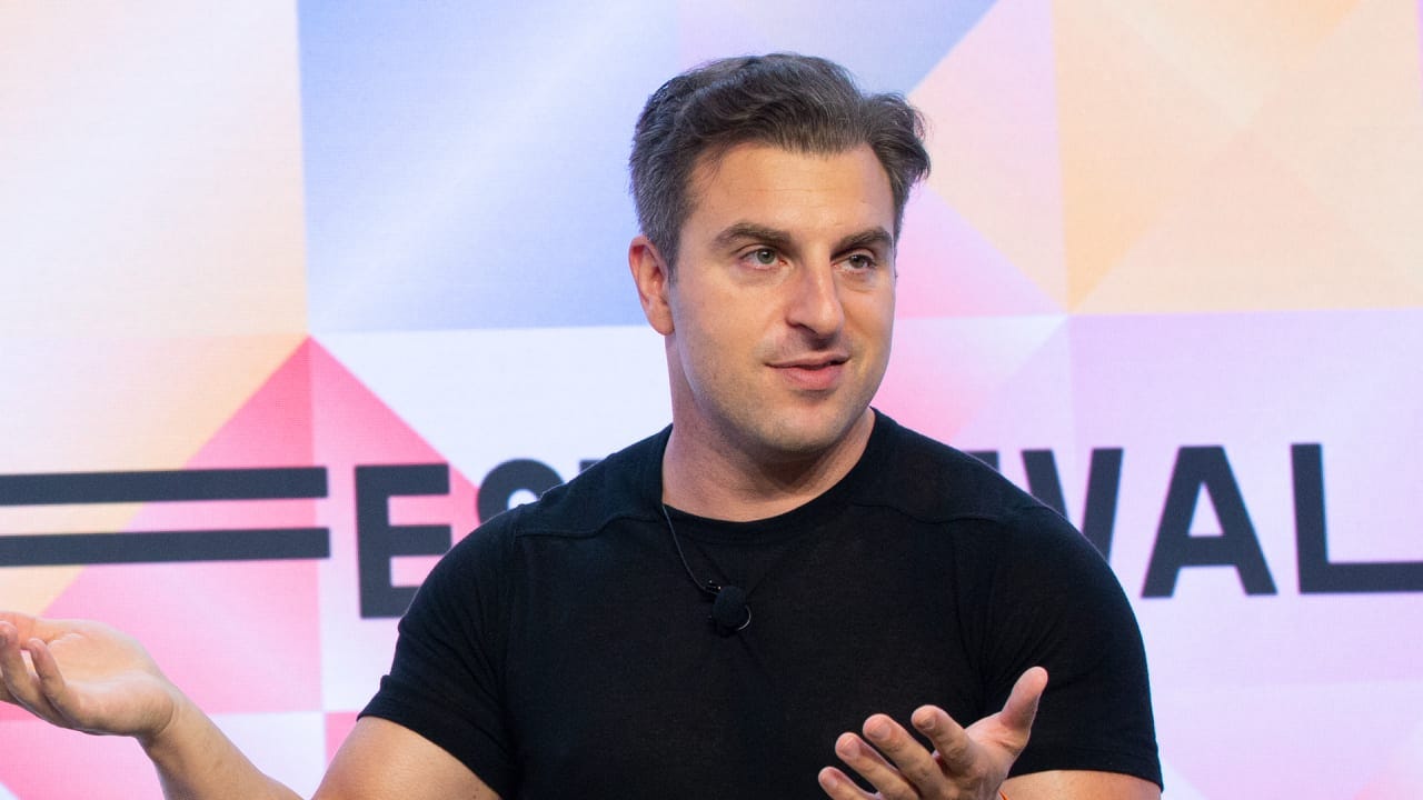 Brian Chesky on how Airbnb navigated the financial crisis and pandemic