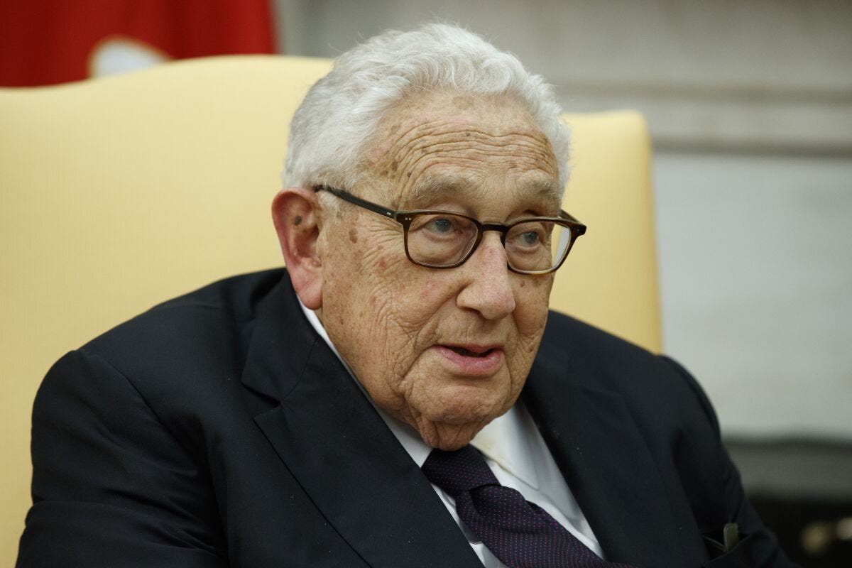 El ex máximo diplomático de EEUU Henry Kissinger cumple 100 años; sigue ...