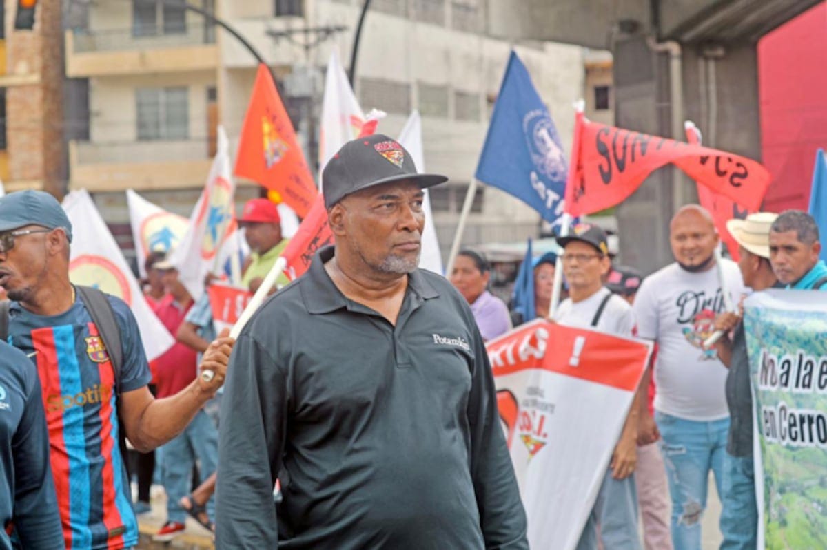 Marco Andrade: ‘El pueblo tendrá que tomarse las calles’