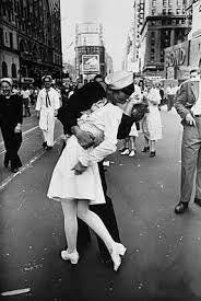 V-J Day in Times Square - Wikipedia