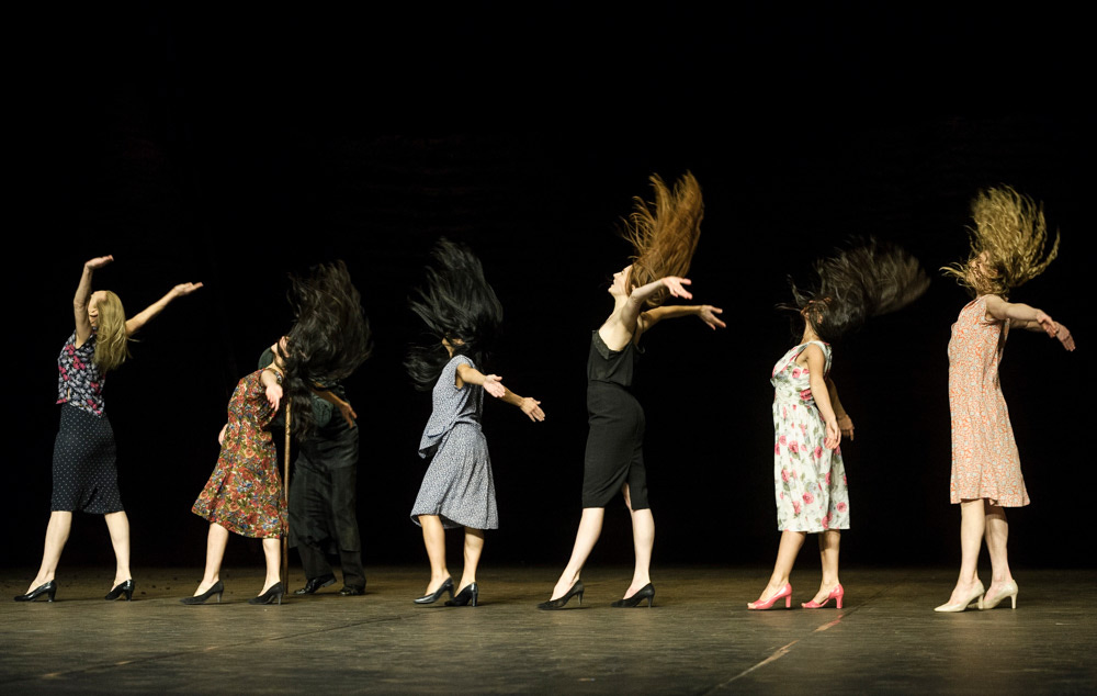 Tanztheater Wuppertal Pina Bausch – Viktor – London – DanceTabs