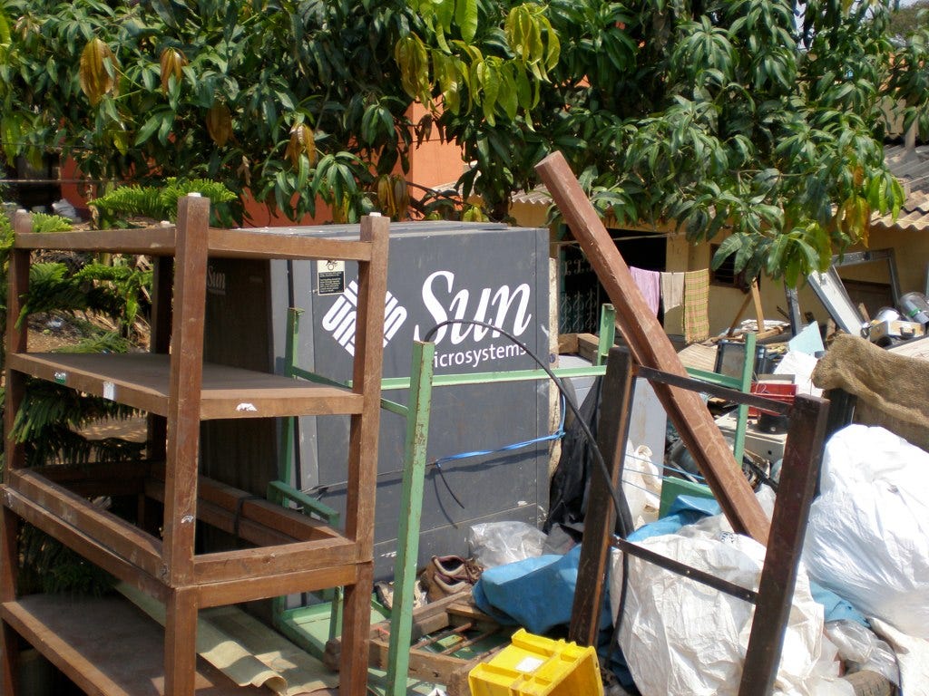 Sun computer found in a junk pile