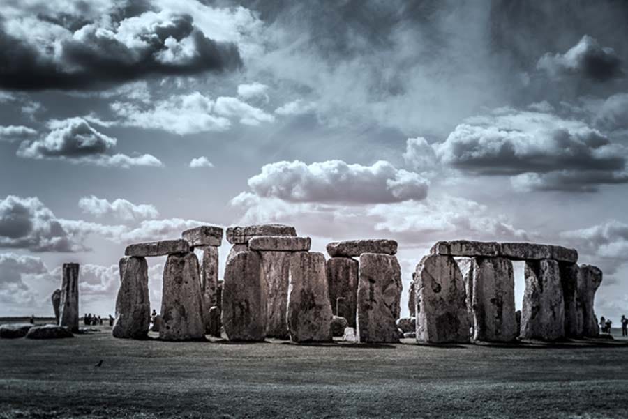 Stonehenge (LevT/ Adobe Stock) Stonehenge (LevT/ Adobe Stock)