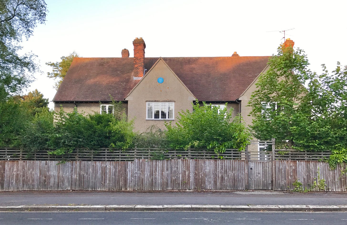 JRR Tolkien’s family home with his blue plaque on Northmoor Road, Oxford, UK. 