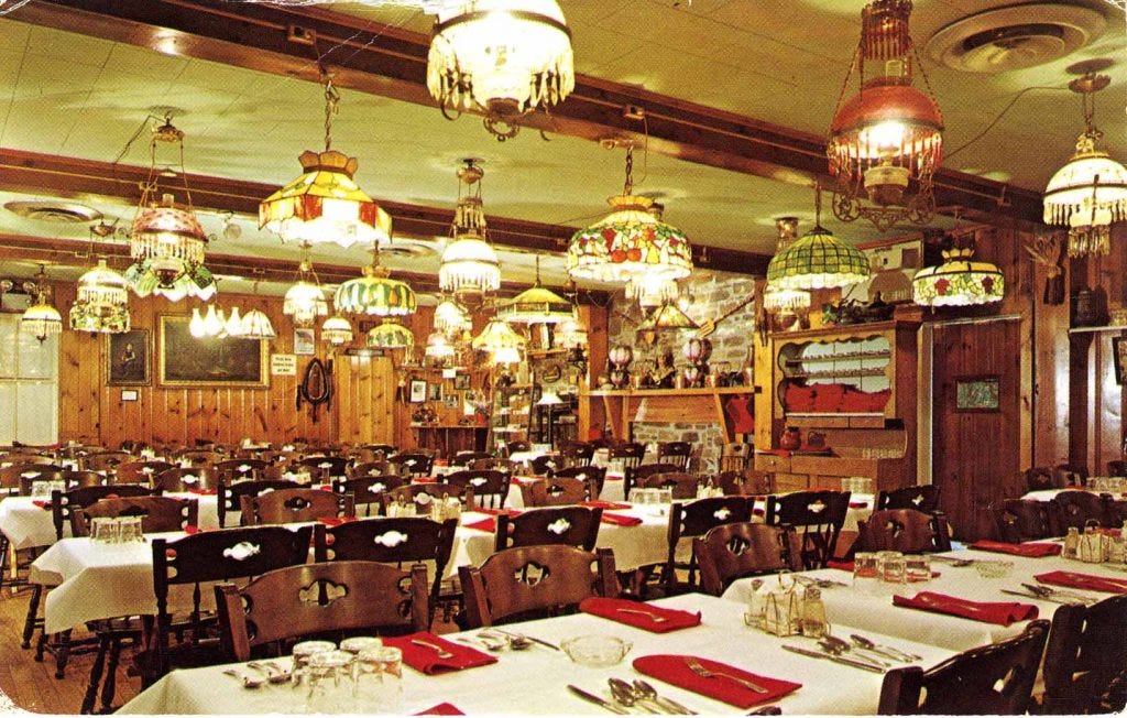 Inside Larison's Turkey Farm Restaurant