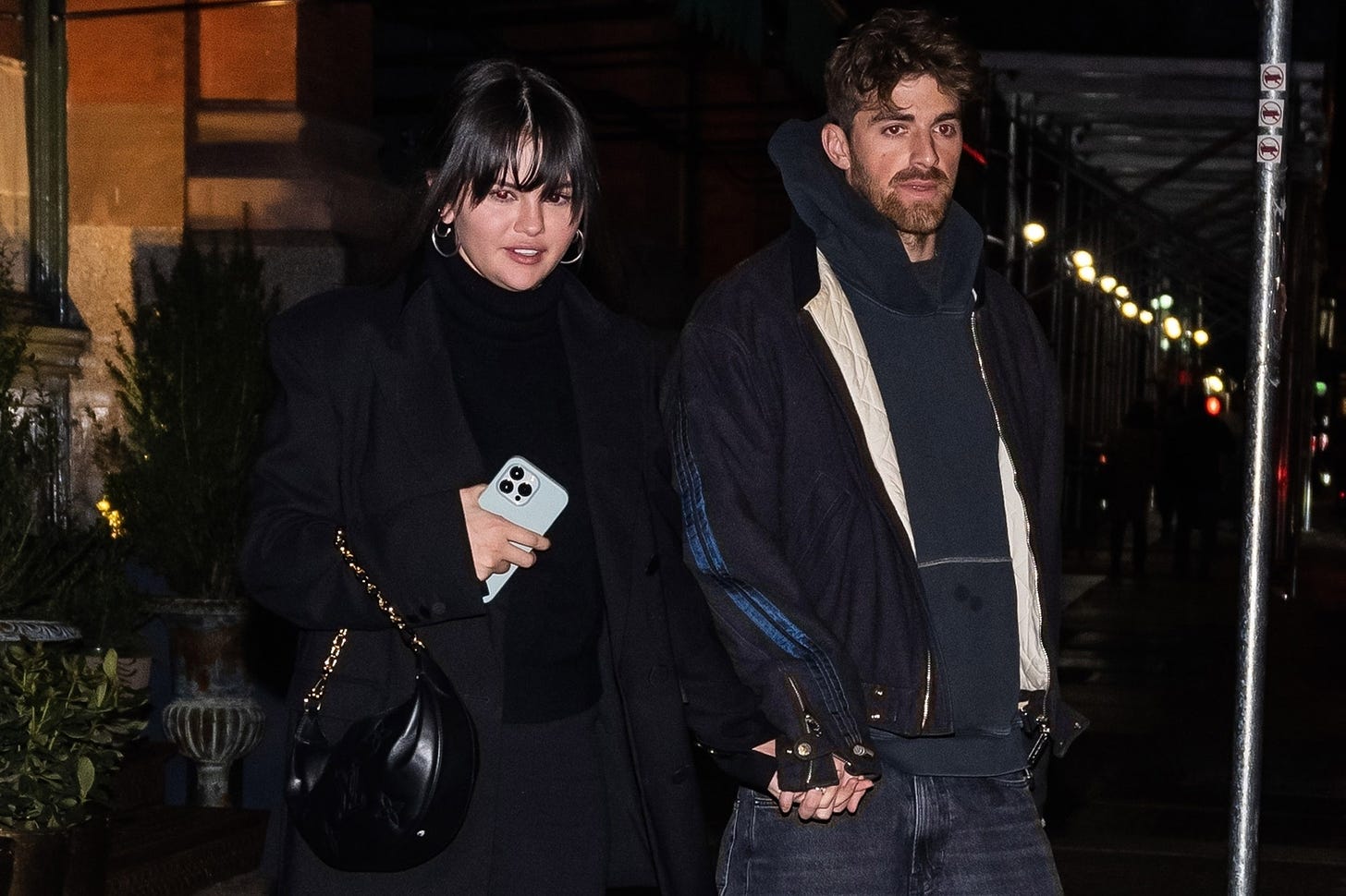 Selena Gomez, Drew Taggart hold hands during NYC date night