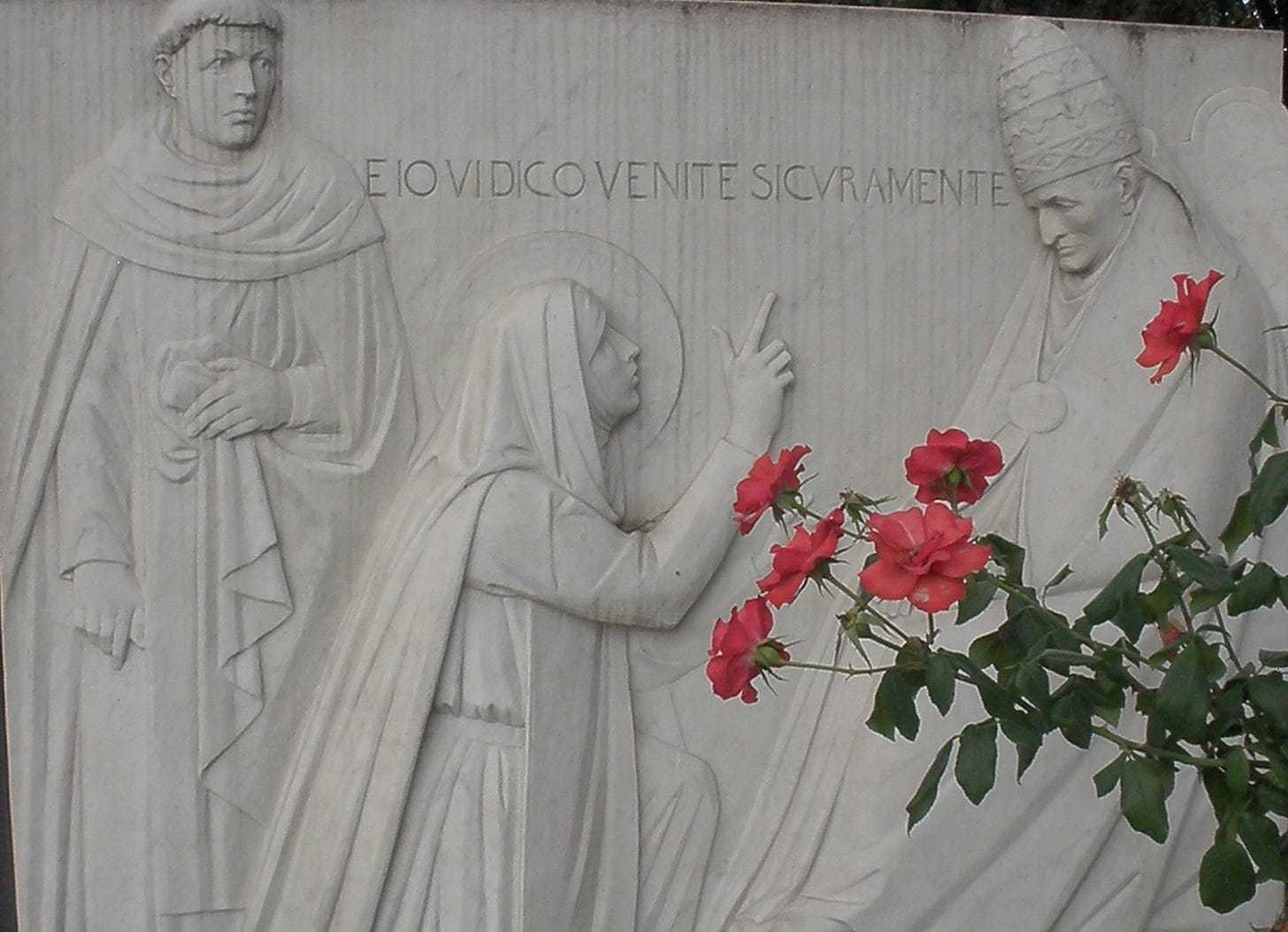 St. Catherine of Siena statue urging pope to return to Rome