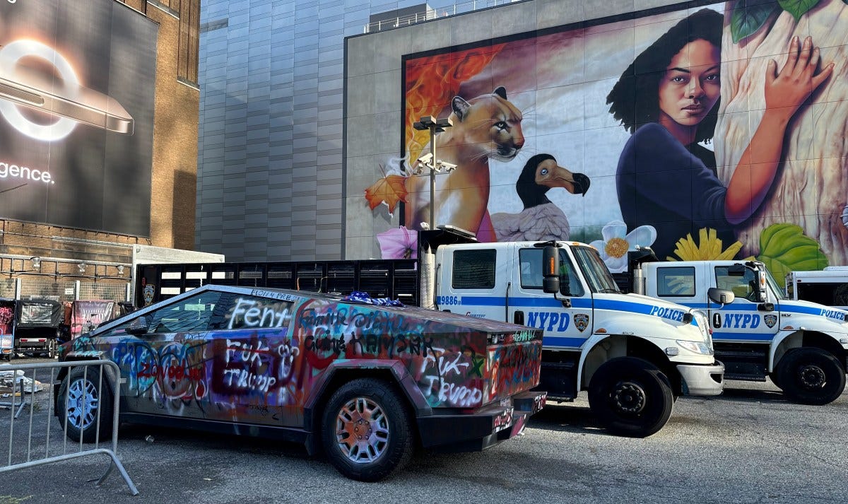 Cybertruck Graffiti NYPD Tow Pound Cybertruck Graffiti NYPD Tow Pound