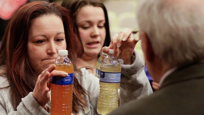 Flint's former emergency managers face felony charges in water crisis
