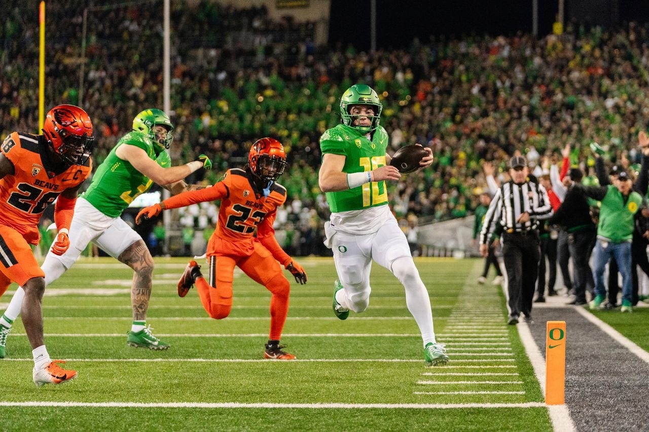Bo Nix is legit': What coach Jonathan Smith said after No. 16 Oregon State  Beavers' loss to No. 6 Oregon - oregonlive.com