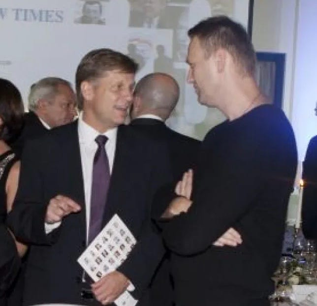 Michael McFaul on X: "Goodbye to my fearless friend, Alexei Navalny  https://t.co/HYsacXcJRT https://t.co/tFyqQTle6b" / X
