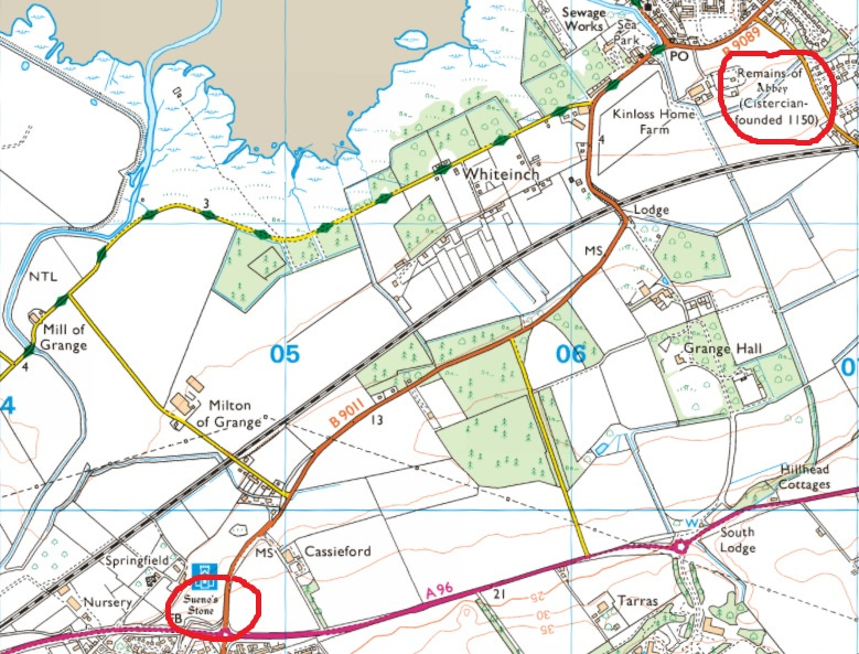 Map showing Sueno’s Stone on the eastern edge of Forres and Kinloss Abbey on the western edge of Kinloss