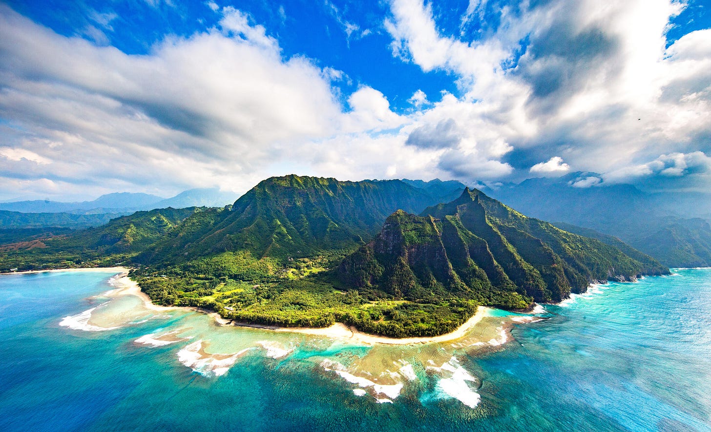 Visiting Hawaii by Cruise or by Land: Pros and Cons
