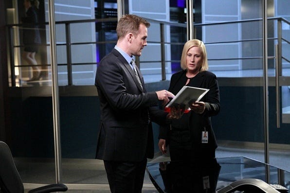 james van der beek bulge showing csi cyber bullying recap 2015