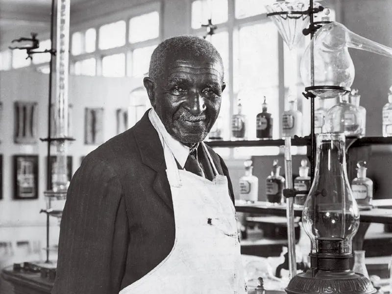 Carver in his laboratory, circa 1935. Hulton Archive / Getty Images