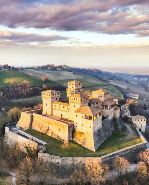 May be an image of Eltz Castle and Bran Castle