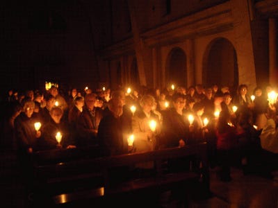 Semana Santa: Vigília Pascal – Celebração da Luz | Jovens Evangelizadores