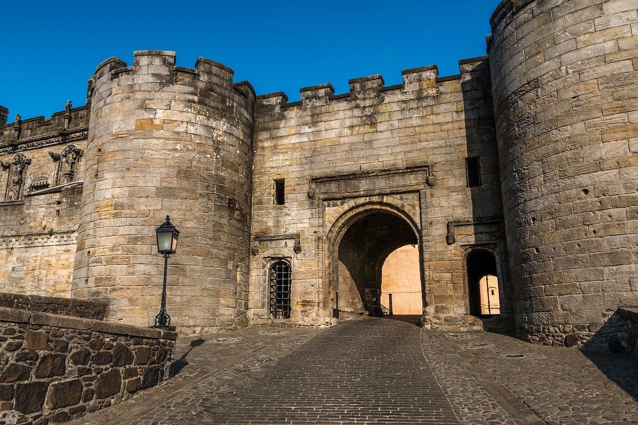 Why Is Stirling Castle famous?