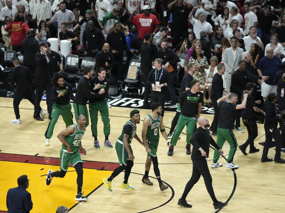 White’s putback as time expires lifts Celtics past Heat, forces Game 7 in East finals