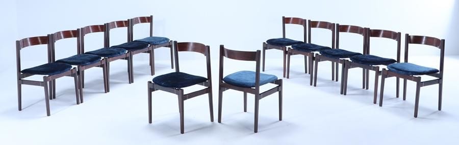 TWELVE ROSEWOOD DINING CHAIRS BY GIANFRANCO FRATTINI FOR AMADEO CASSINA C 1965.