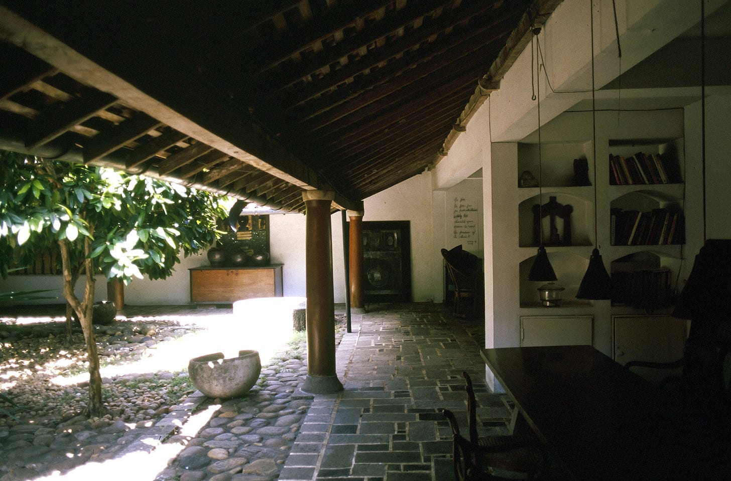 Veranda of the Ena de Silva house | Geoffrey Bawa | David Robson | STIR