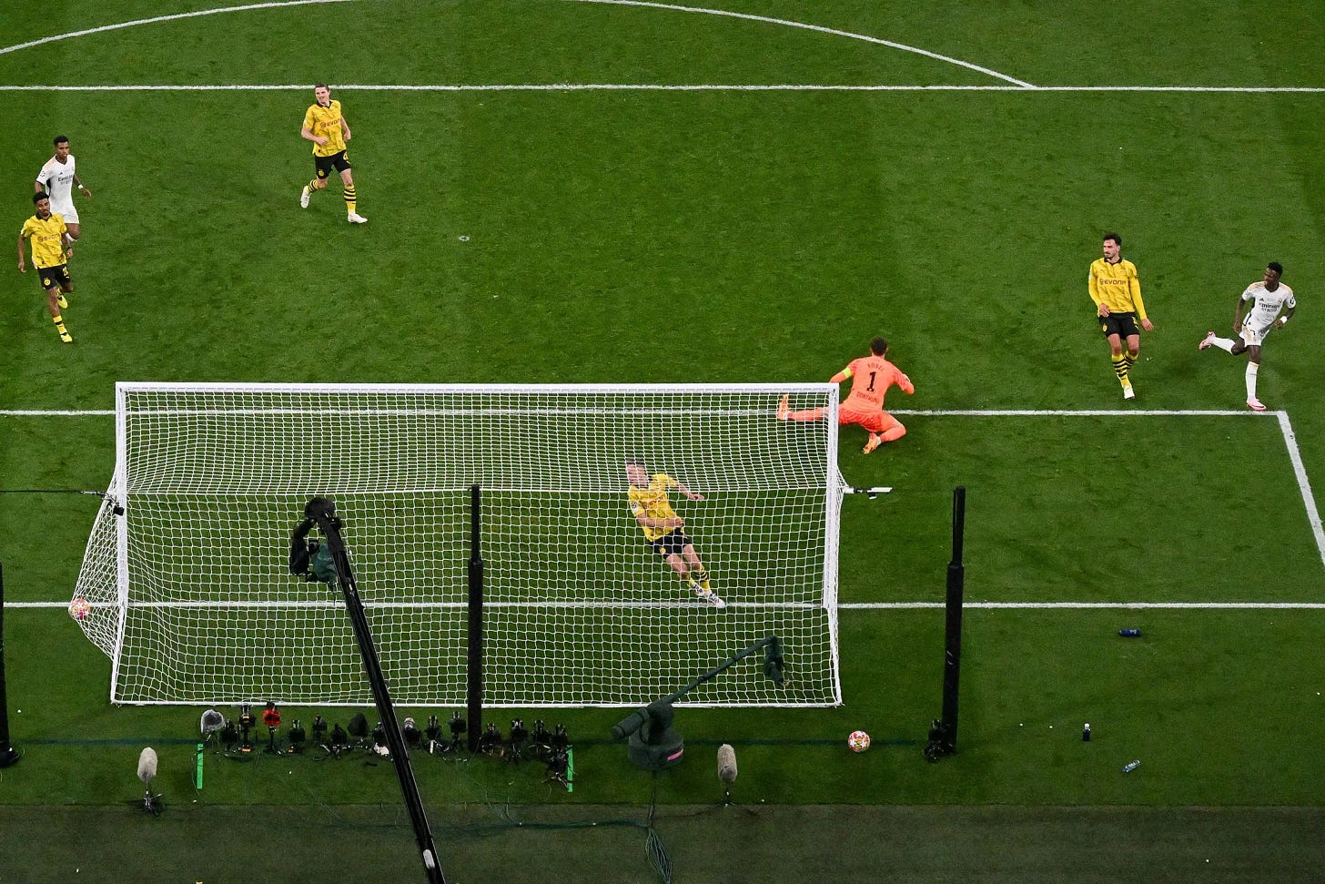 A phalanx of cameras captures a Real Madrid goal during the UEFA Champions League final in June, one of the most wagered-on soccer matches of the year.