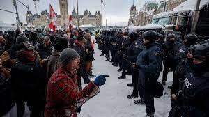 Freedom Convoy in Canada: Authorities freeze financial assets for those  involved in ongoing protests in Ottawa | CNN