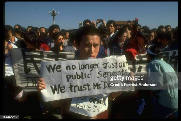 Tiananmen Protest Photos and Premium High Res Pictures - Getty Images