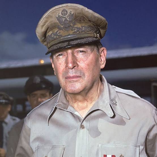 Douglas MacArthur - W 1, WW2 & Korean War