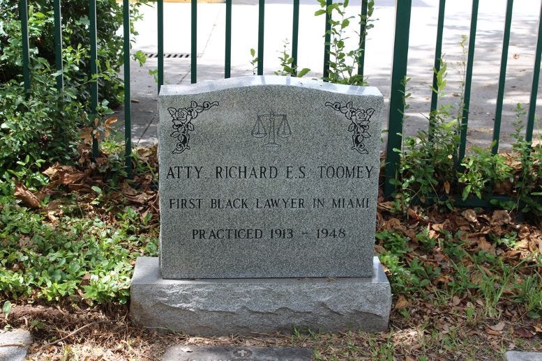 Figure 7: Headstone for Richard E.S. Toomey in the Miami City Cemetery.