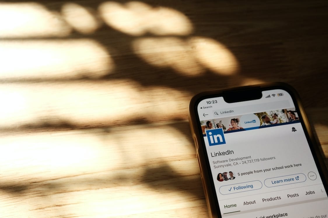 Free Close-up of Linkedin Page on Smartphone Screen Stock Photo