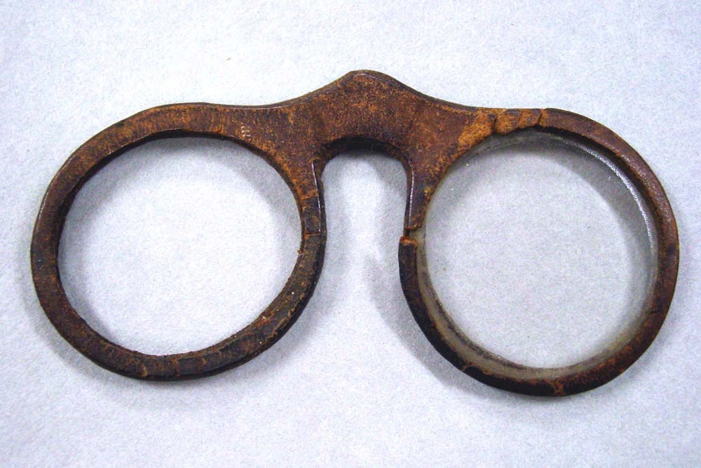 An image of medieval eyeglasses