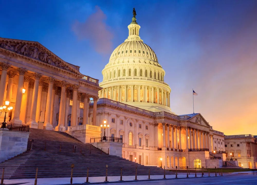 Who Designed and Built the US Capitol Building?