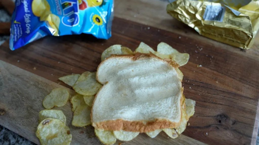 How to Make a Tayto Crisp Sandwich