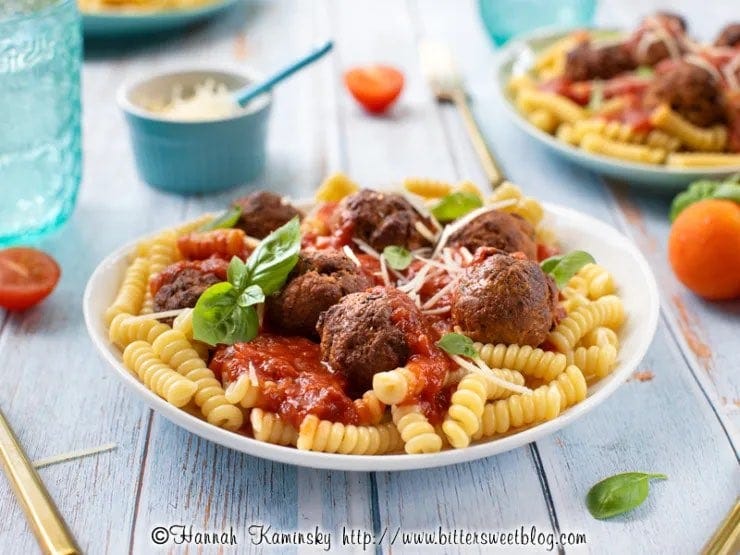 Shiitake vegan meatballs