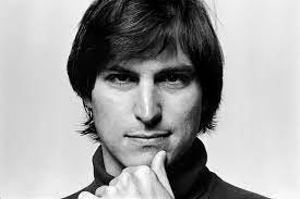 Review: Different Thinking About Steve Jobs, the Man Behind Apple - The New  York Times