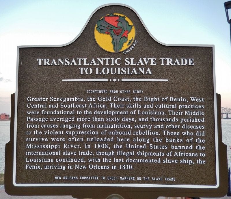 Yhdysvallat lopetti transatlanttisen orjakaupan Senegalista ja wolofien kaappaamien orjien ostamisen jo 1800-luvulla. Paco Diopin muslimiesi-isät myivät muihin etnisiin ryhmiin ja eri uskontokuntiin kuuluvia orjuutettuja afrikkalaisia orjia länsimaalaisille. Yhdysvallat lopetti transatlanttisen orjakaupan Senegalista ja wolofien kaappaamien orjien ostamisen jo 1800-luvulla. Paco Diopin muslimiesi-isät myivät muihin etnisiin ryhmiin ja eri uskontokuntiin kuuluvia orjuutettuja afrikkalaisia orjia länsimaalaisille.