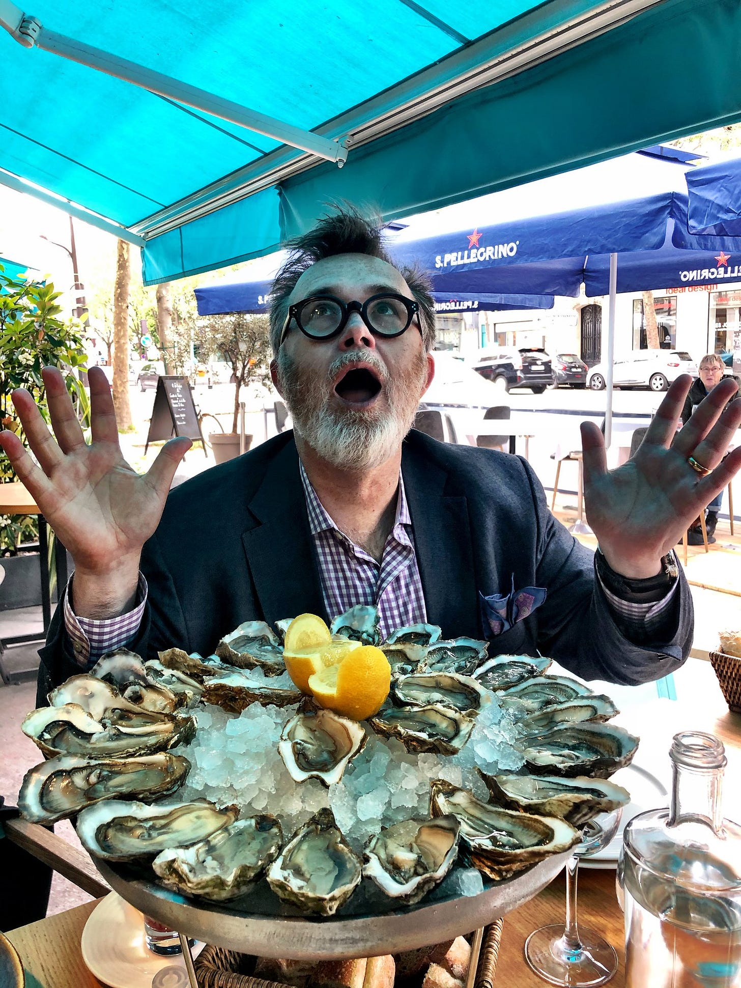 Rod Dreher on X: "I had a moment of transfiguration today when presented  with a platter of 18 oysters from Marennes-Olerons -- the first French  oysters I've had since I was last