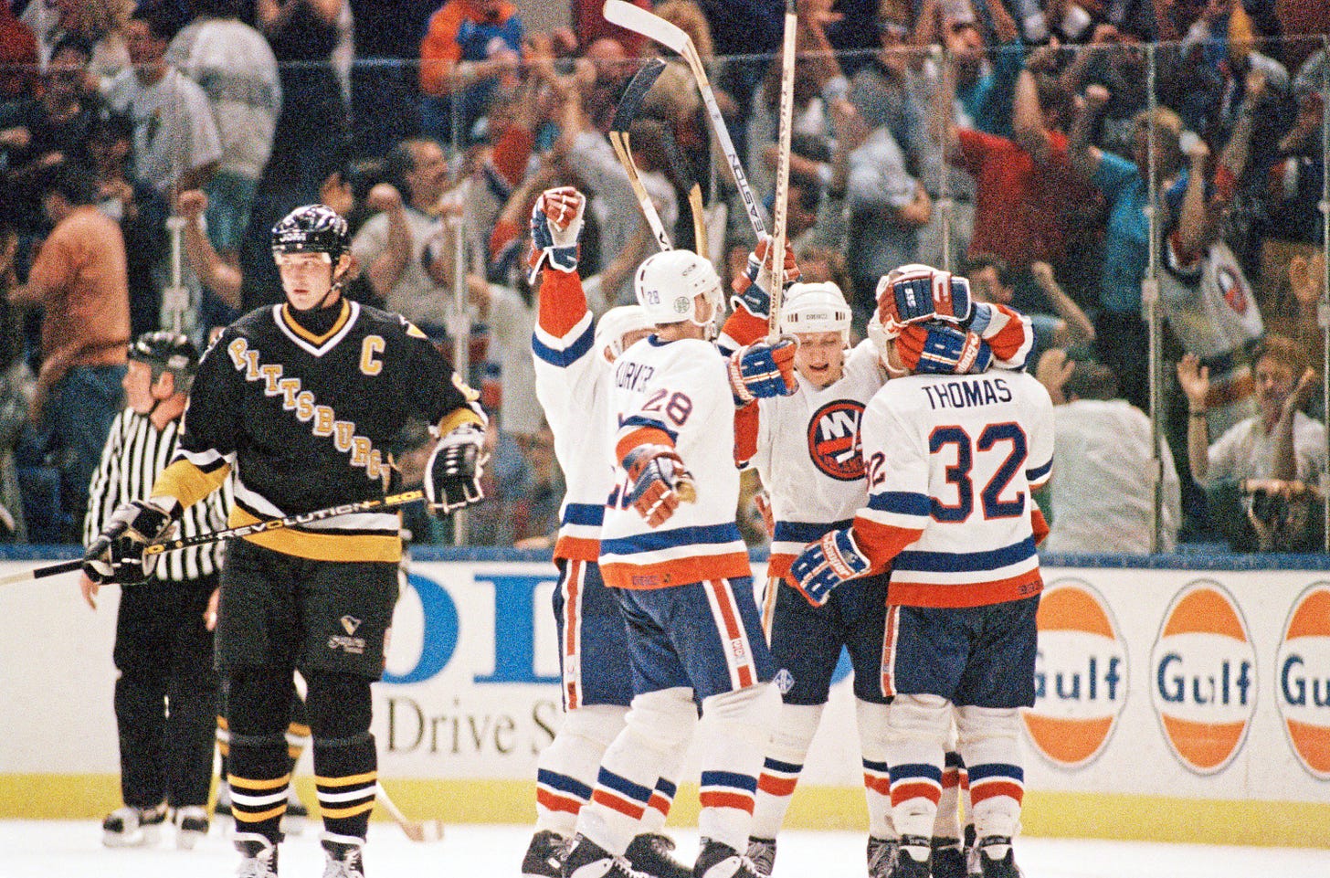 Stephen J. Nesbitt on Twitter: "Today marks 25 years since David Volek and  the underdog Islanders ended the '93 Penguins' three-peat chances in Game 7  OT. Here's the story of how an "