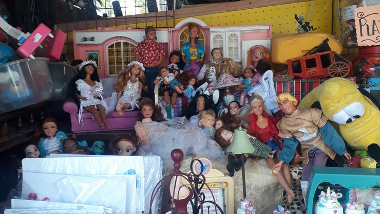 Las aventuras de Barbie y sus amichis en Acassuso 