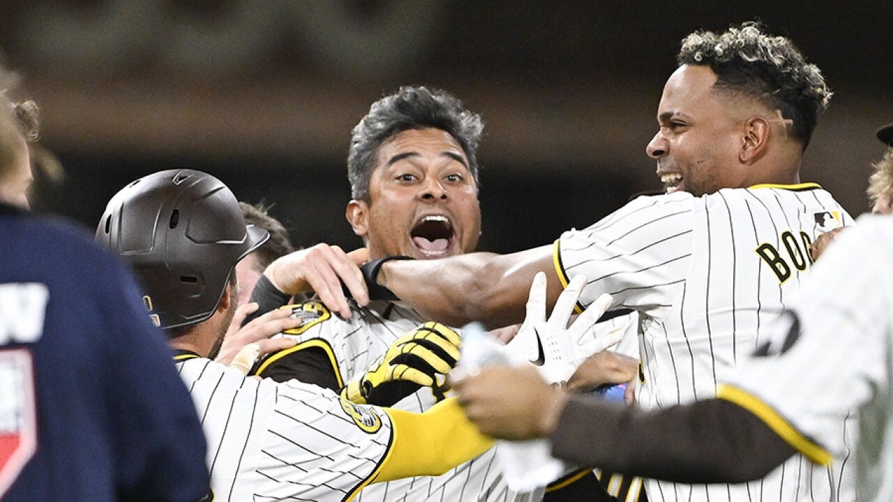 Solano hits walk-off single in 10th to give Padres 6-5 win over Dodgers