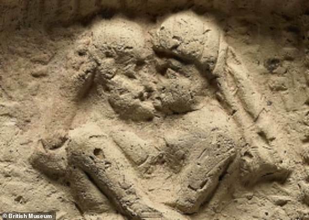 New study says earliest recorded kiss occurred 4500 years ago in Mesopotamia  - Arkeonews