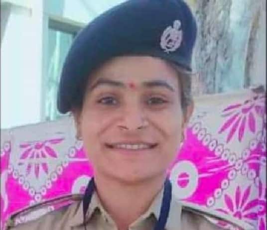 Female policeman Kavitaben Bhatt died of heart attack in Bhavnagar Bhavnagar:  પરેડ બાદ ઘરે પહોંચેલી યુવતીનું હાર્ટ એટેક આવતા મોત, માત્ર 28 વર્ષની ઉંમરે મહિલા પોલીસ કર્મચારીનું મોત થતા અરેરાટી